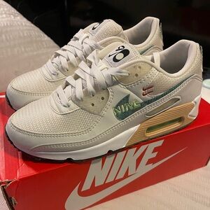 Nike Air Max 90